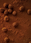 <b>蛋糕培训老师教你如何做松露巧克力</b>