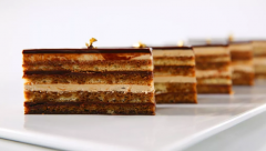 蛋糕培训原创配方：剧院蛋糕